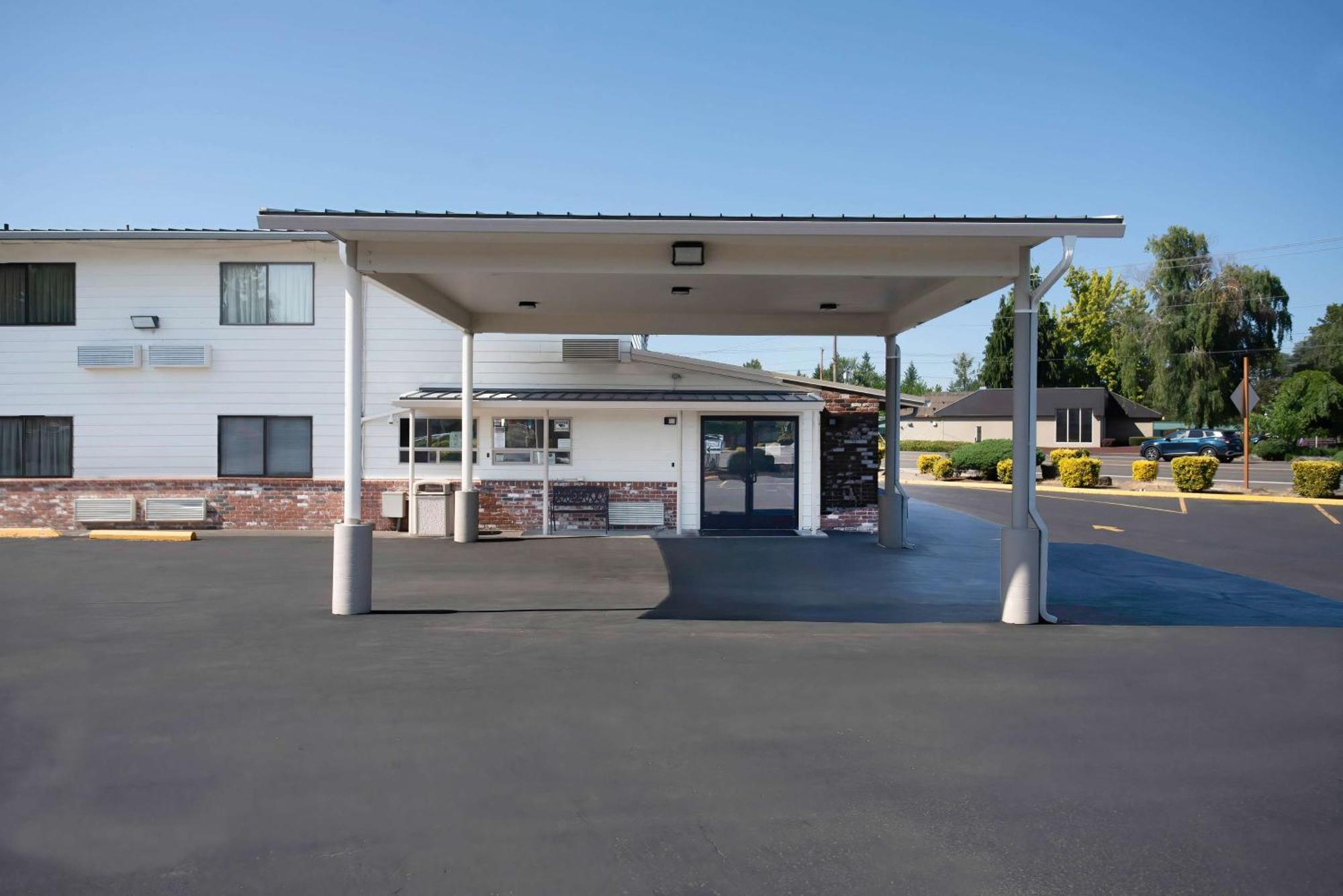 Motel 6-Gresham, Or - Portland Dış mekan fotoğraf