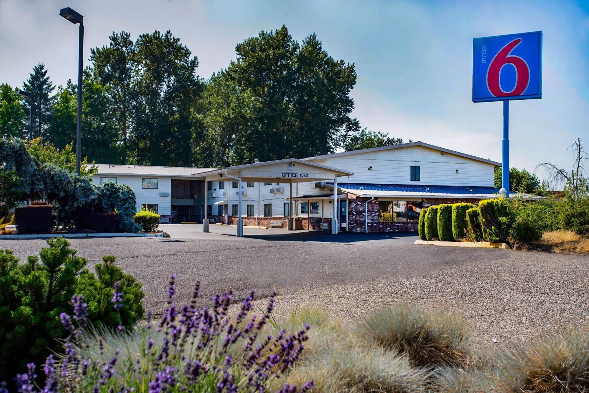 Motel 6-Gresham, Or - Portland Dış mekan fotoğraf